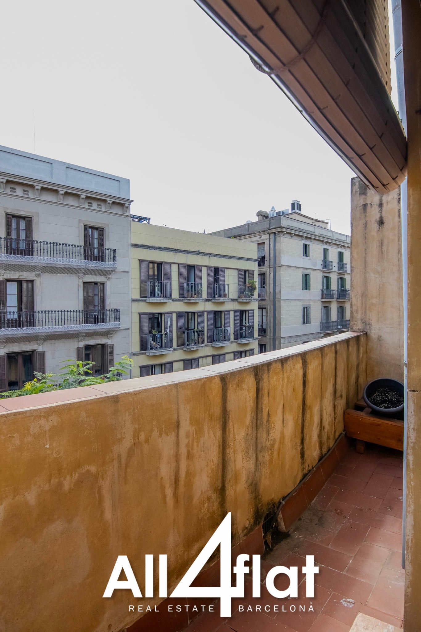 Place Olles - Réf. : 003392A 