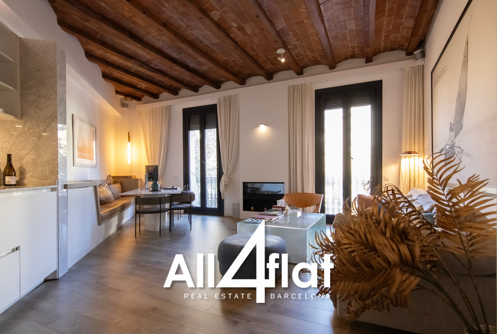 C/ Comte Urgell - Réf: 000003D 