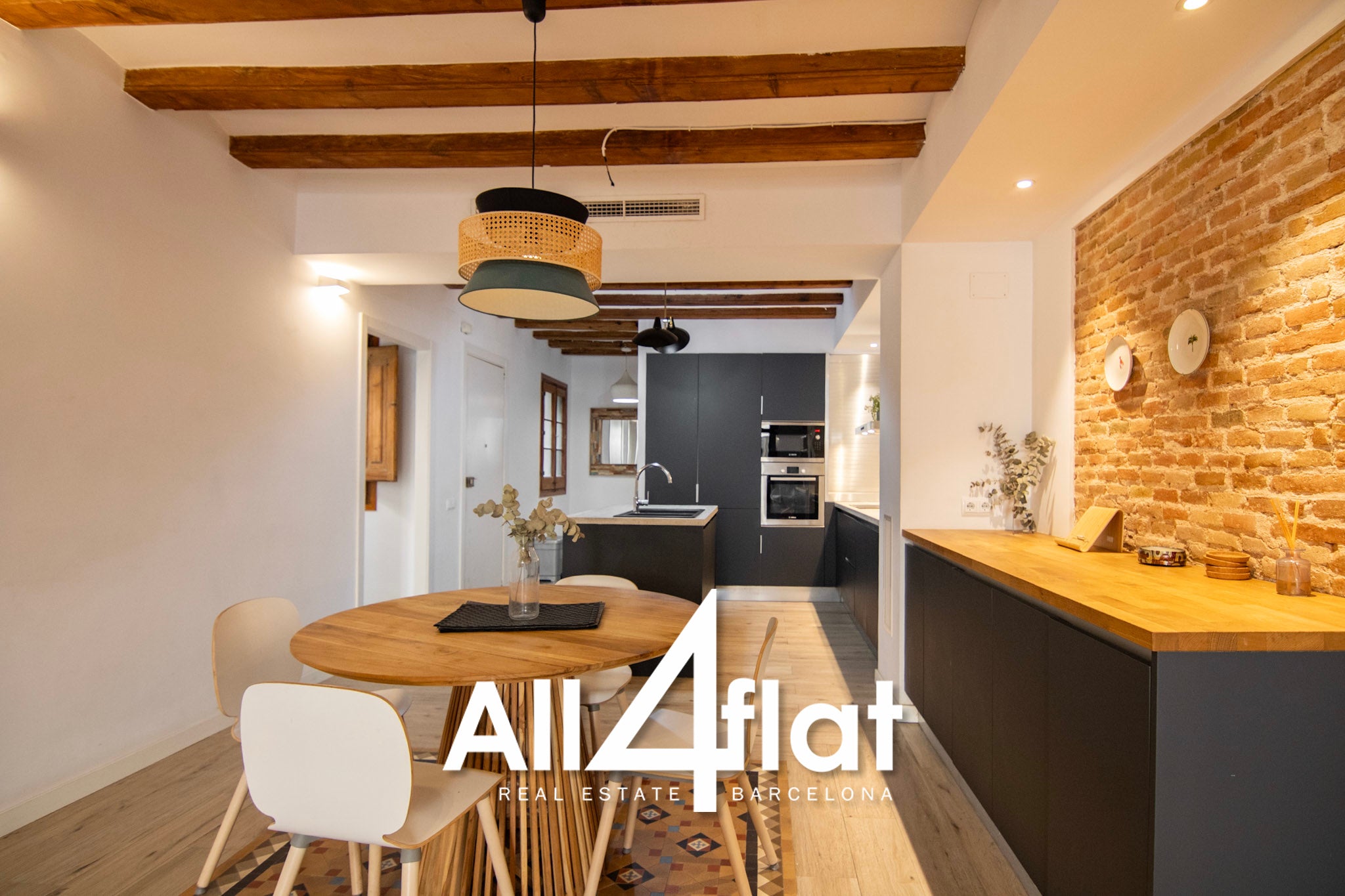 C/ avinyó - Réf. : 000308H 