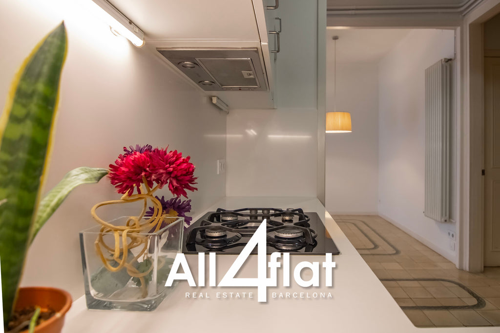 Rue Muntaner - Réf. : 003606 