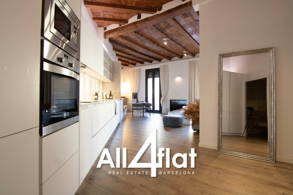 C/ Comte Urgell - Réf: 000003D 