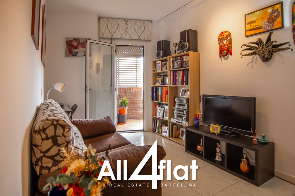 Avda Meridiana - Ref: 003555