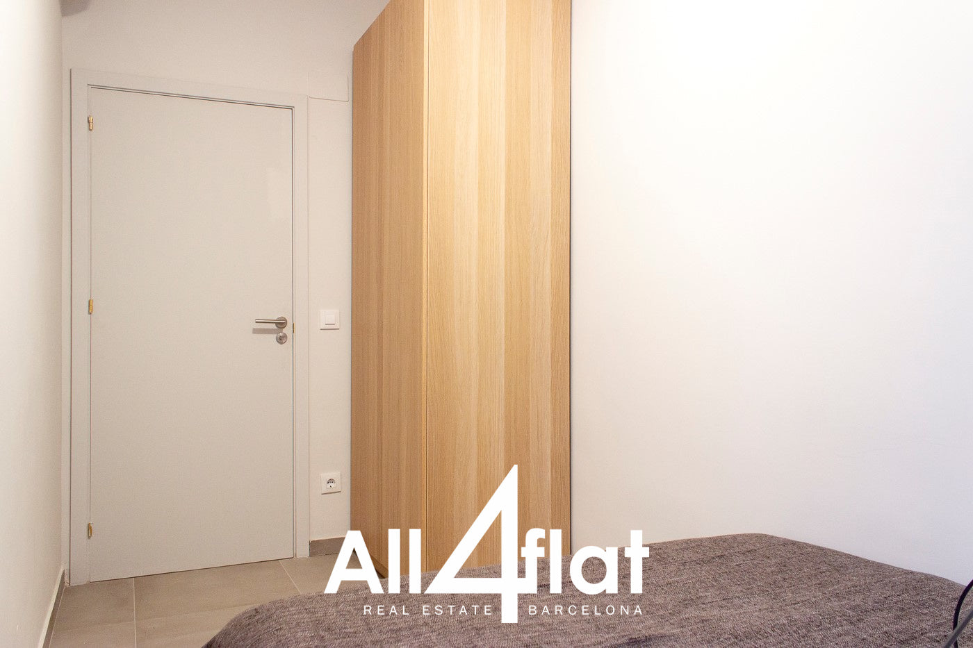 C/ Radas - Ref: 000696M