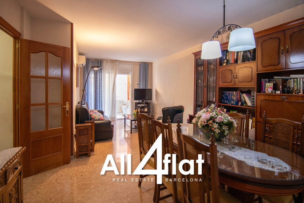 C/ Catalunya - Réf. : 003602 