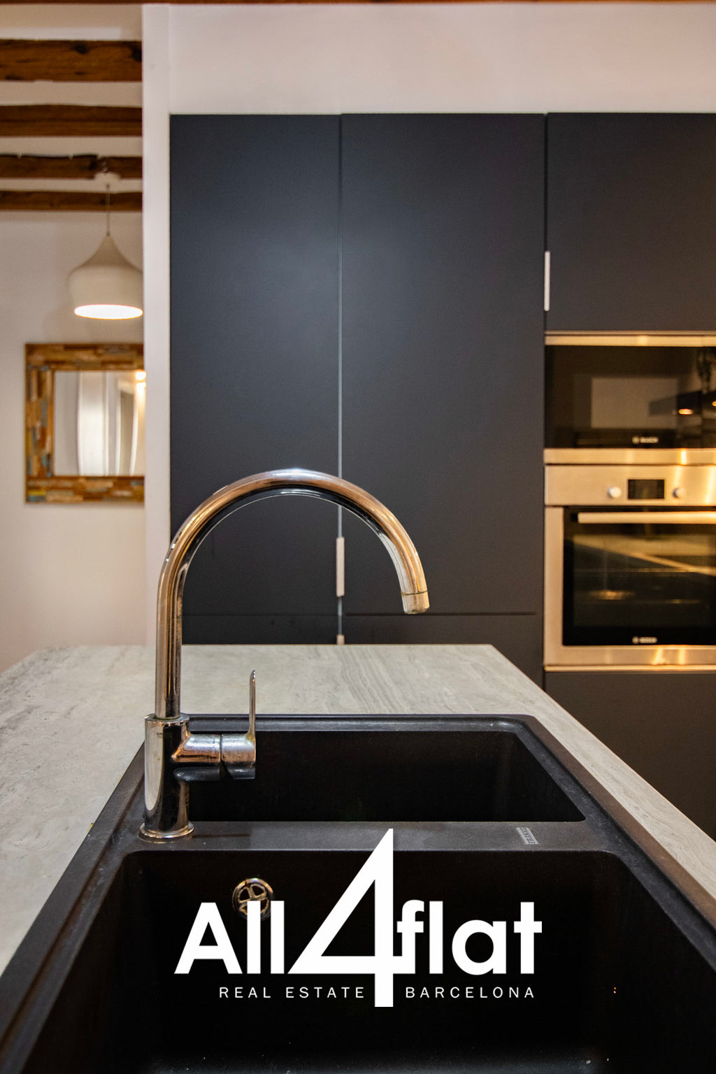 C/ avinyó - Réf. : 000308H 