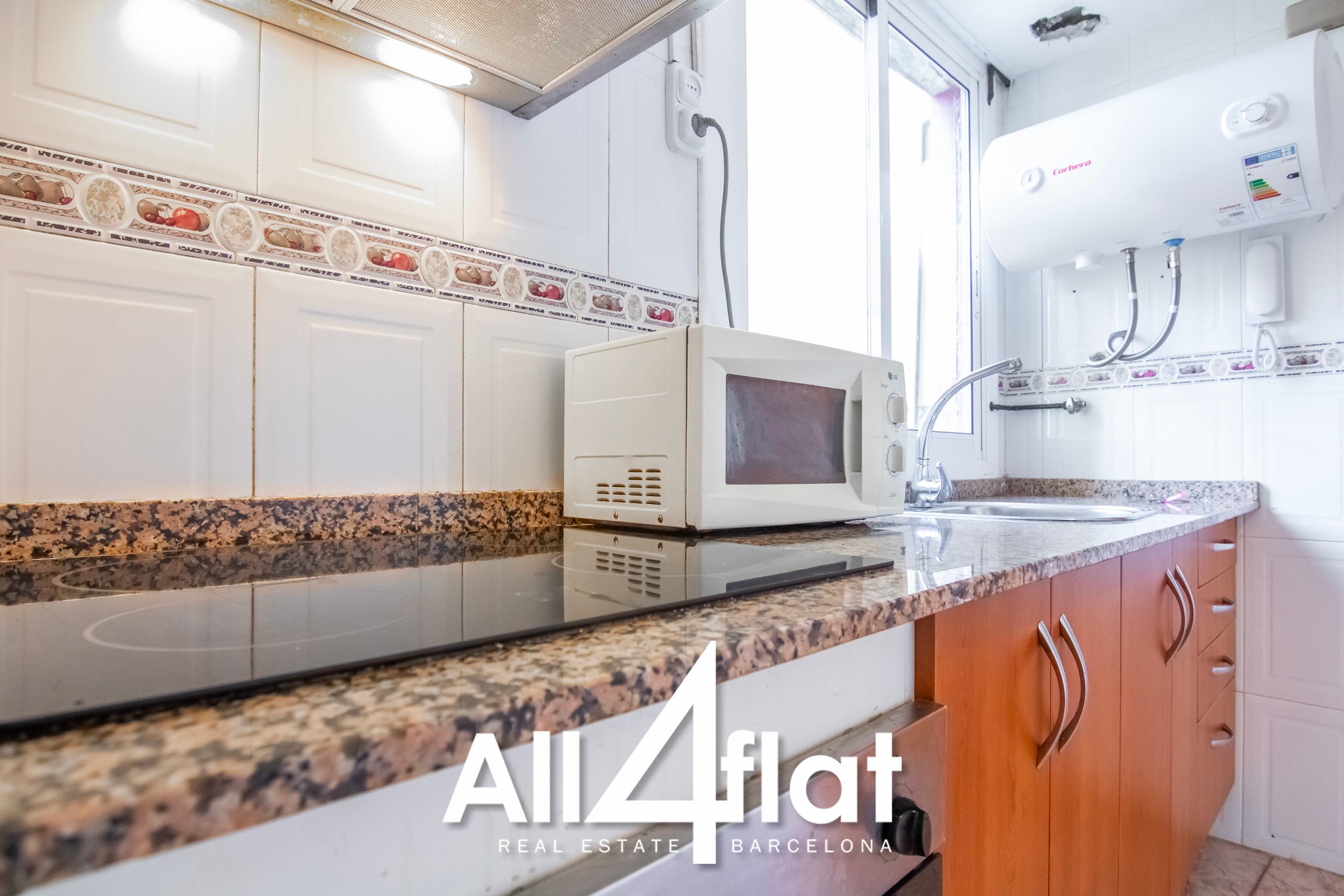 C/ Escudellers Blanch - Réf. : 000506F 