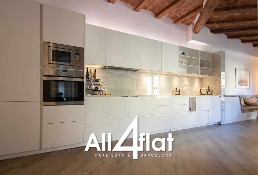 C/ Comte Urgell - Réf: 000003D 