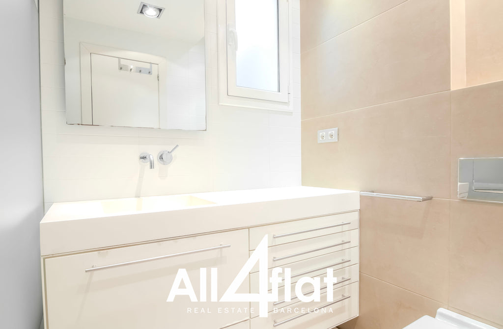 C/ Teodora Lamadrid - Ref: 003129NP