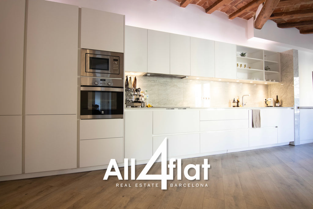 C/ Comte Urgell - Réf: 000003D 