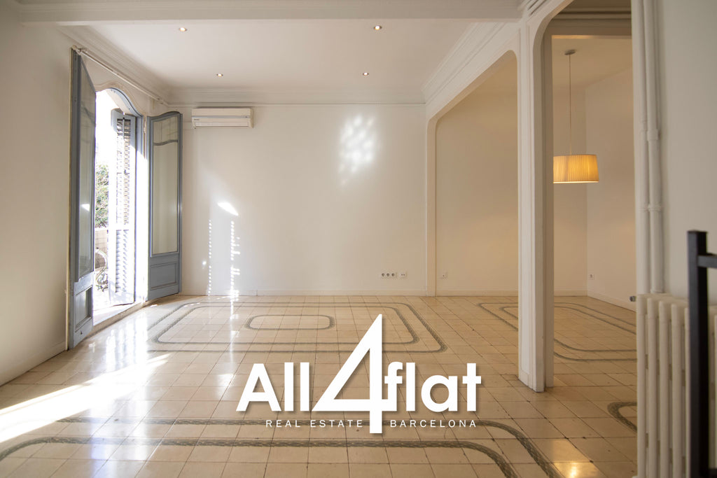 Rue Muntaner - Réf. : 003606 