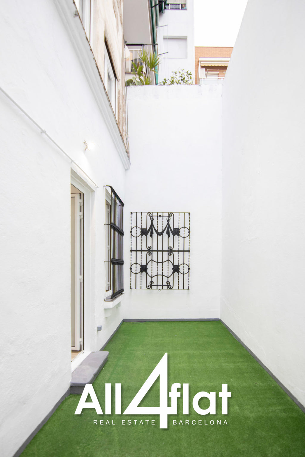 C/ Hostalfrancs - Réf. : 003600