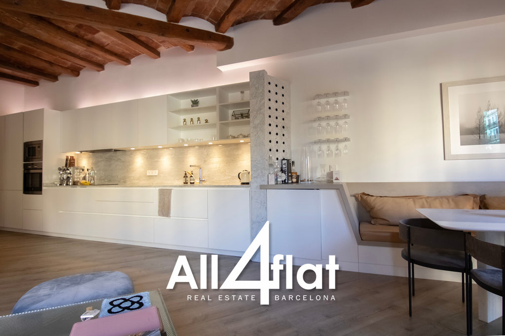 C/ Comte Urgell - Réf: 000003D 