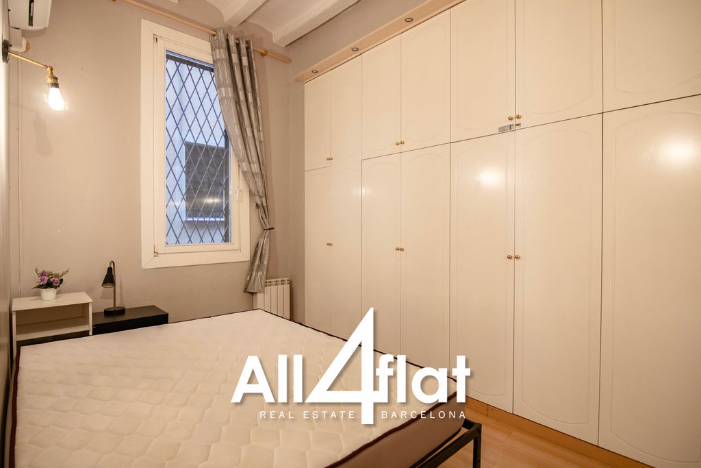 C/ Roca - Réf. : 003599