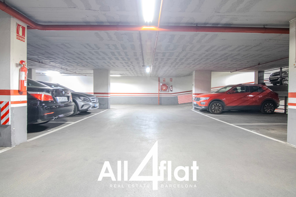 C/ Mallorca - Réf. : 003203 