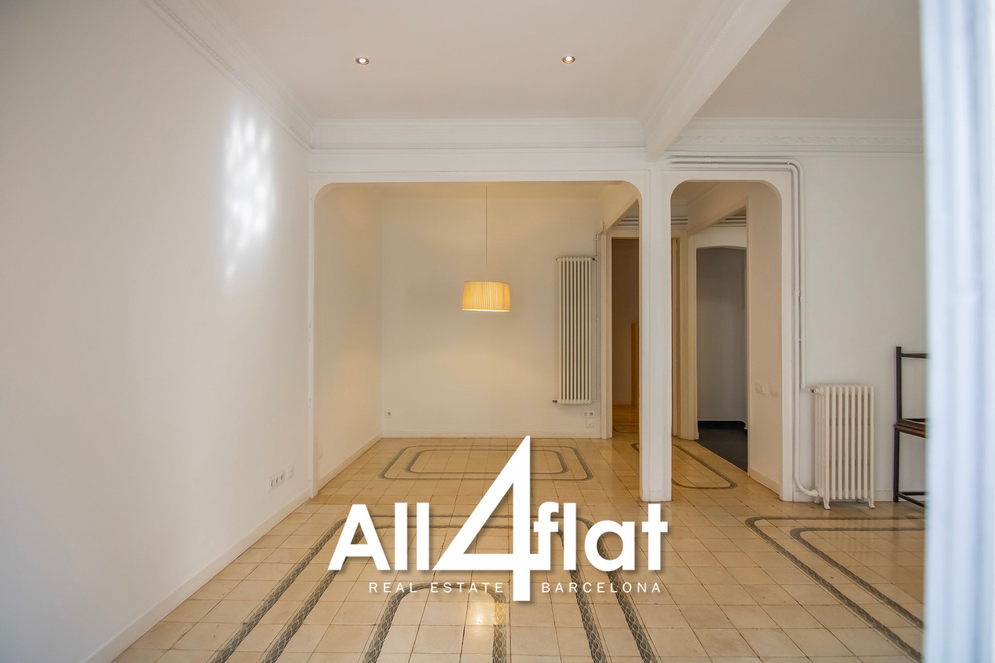 Rue Muntaner - Réf. : 003606 