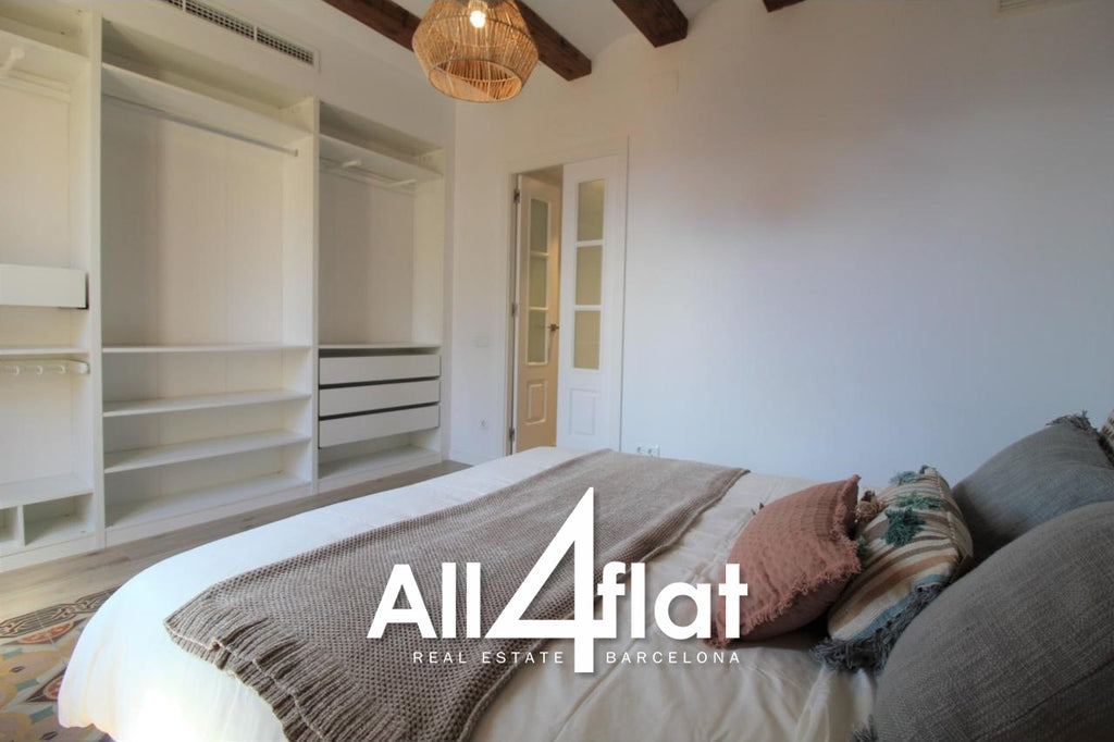 C/ Avinyó - Réf. : 00308H 