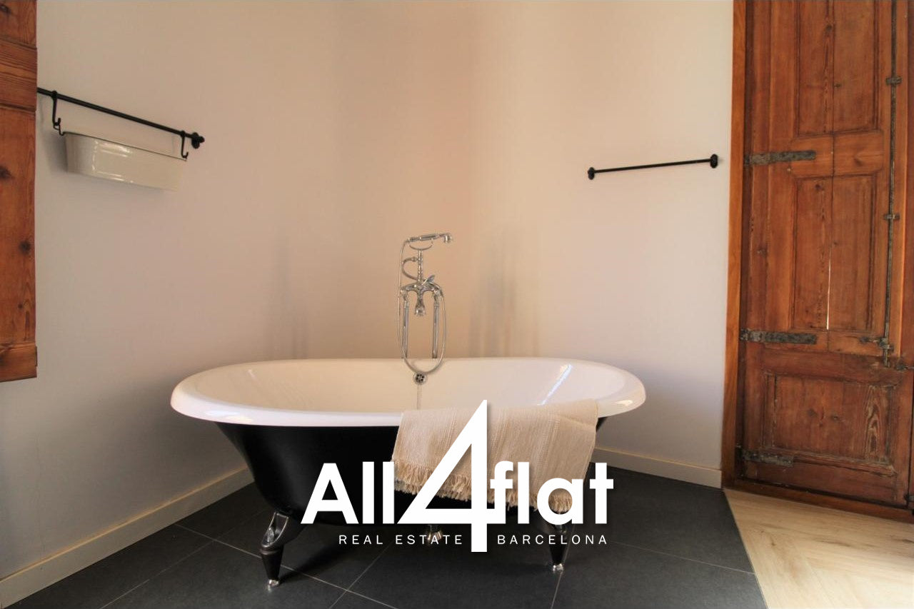 C/ Avinyó - Réf. : 00308H 