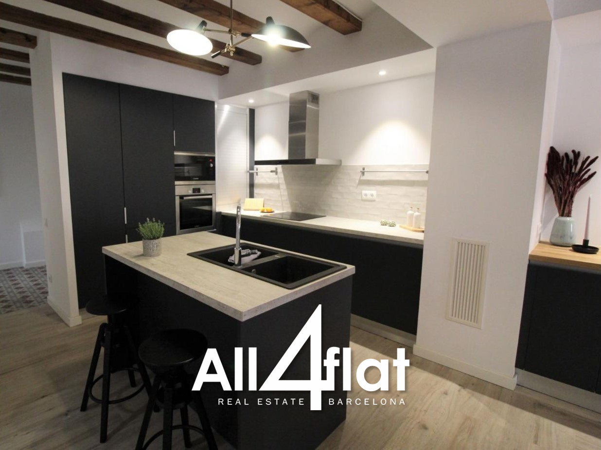 C/ Avinyó - Réf. : 00308H 