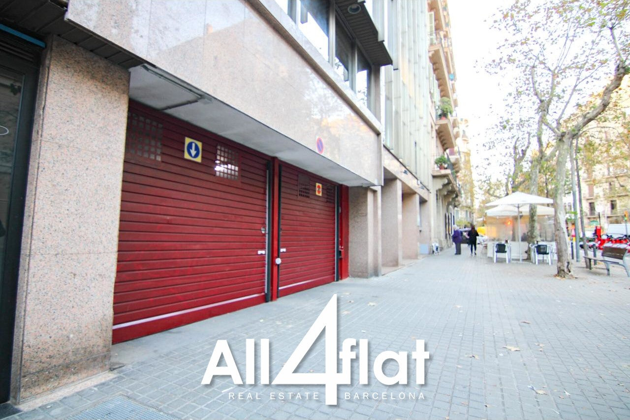 C/ Plaza Docteur Letamendi - Ref: 002383 