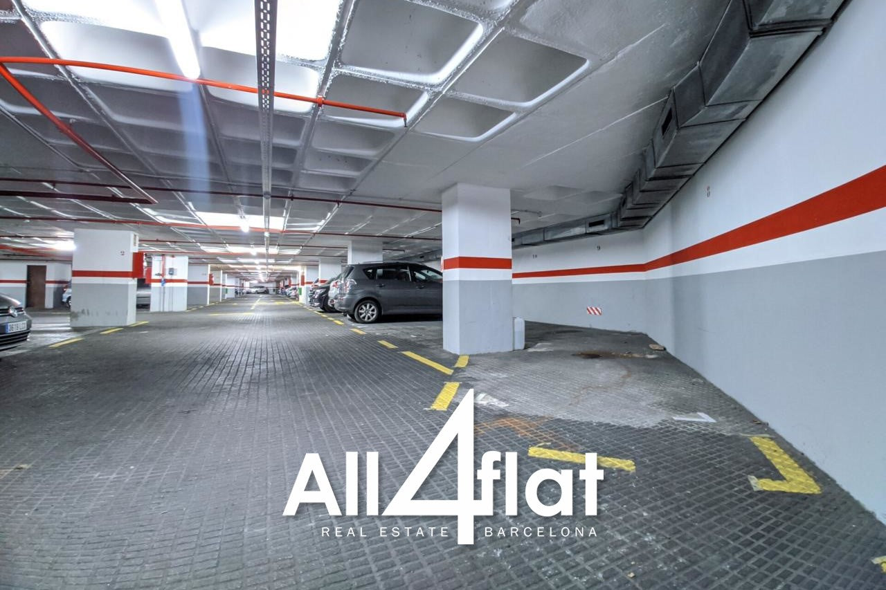 C/ Plaza Docteur Letamendi - Ref: 002383 