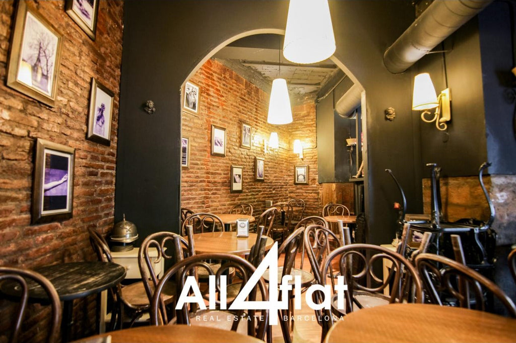 Avda Josep Tarradellas - Réf: 002744 