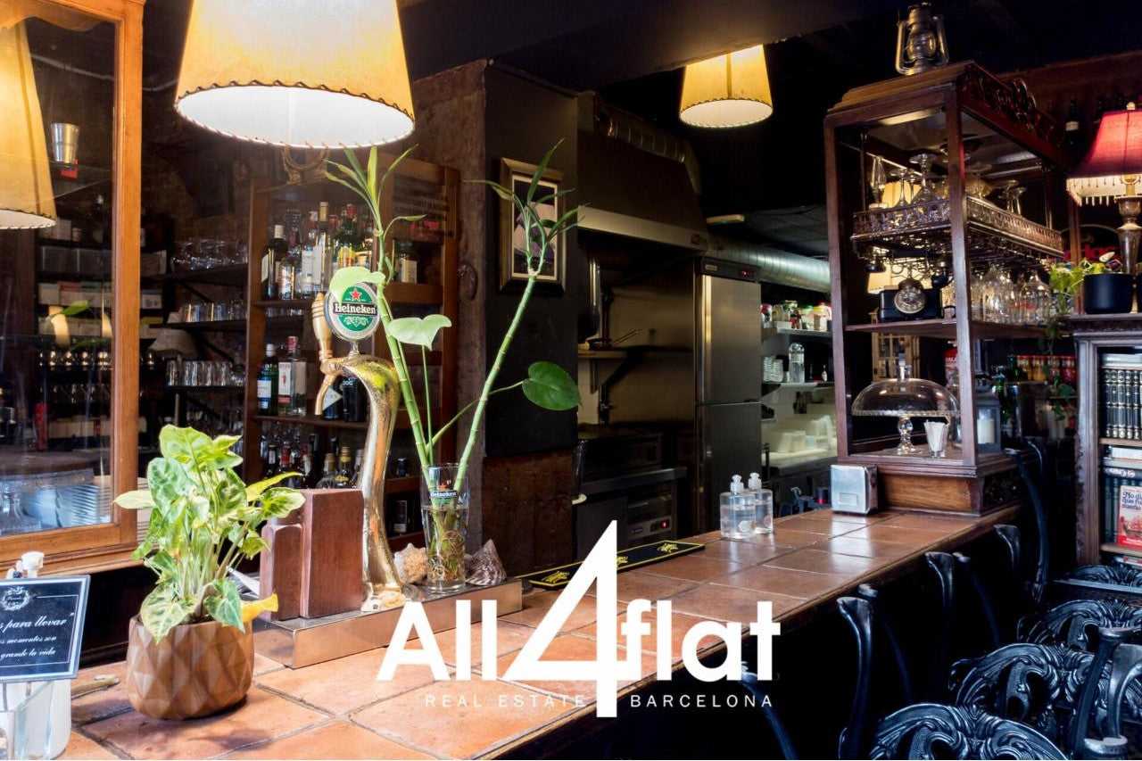 Avda Josep Tarradellas - Réf: 002744 