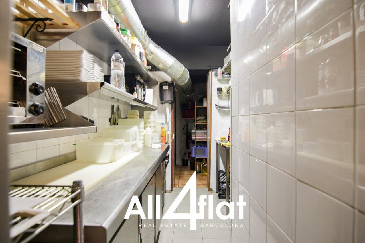 Avda Josep Tarradellas - Réf: 002744 