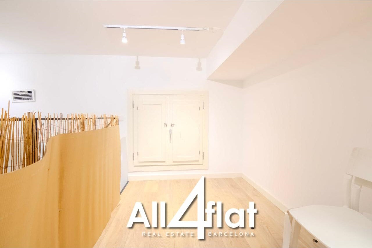 C/ Escudellers - Réf. : 003486 