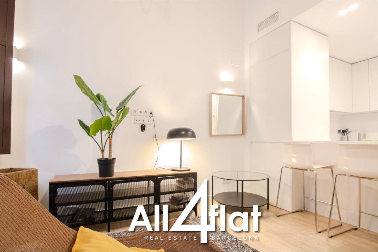 C/ Escudellers - Réf. : 003486 