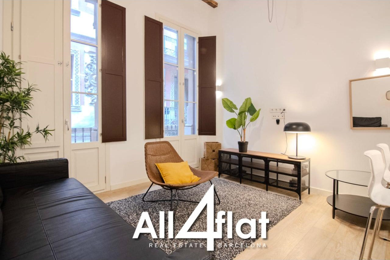 C/ Escudellers - Réf. : 003486 