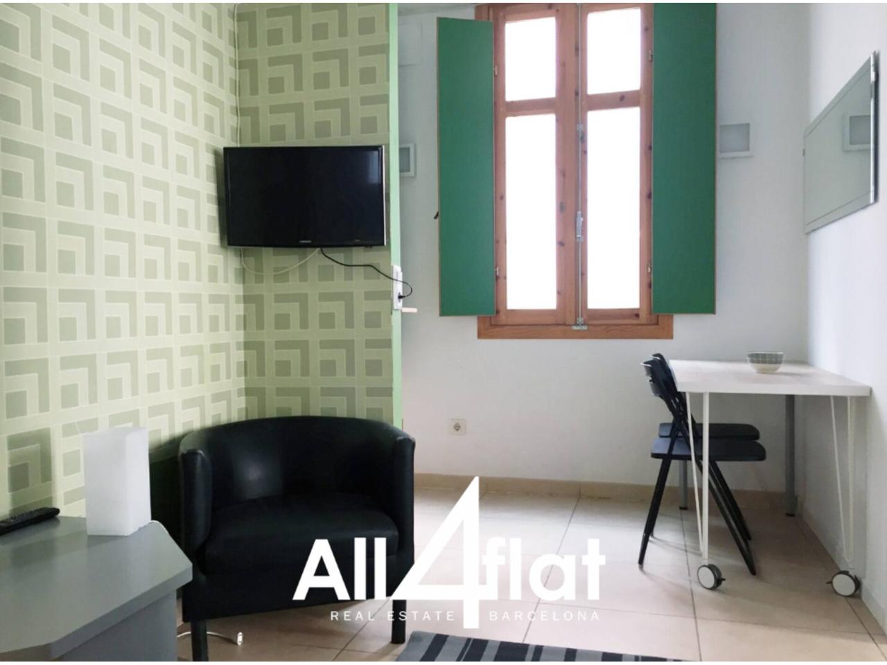 C/ Joaquin Costa - Réf. : 000639K 