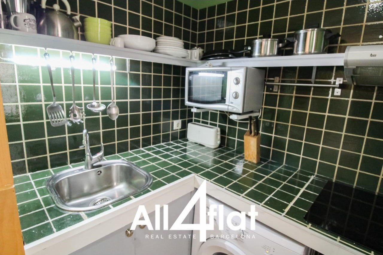 C/ Joaquin Costa - Réf. : 000639K 