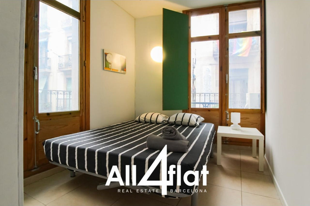 C/ Joaquin Costa - Réf. : 000639K 