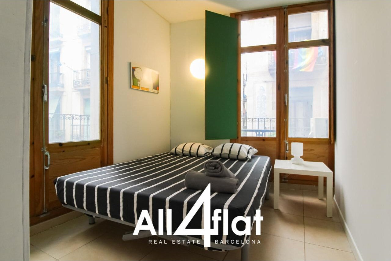 C/ Joaquin Costa - Réf. : 000639K 