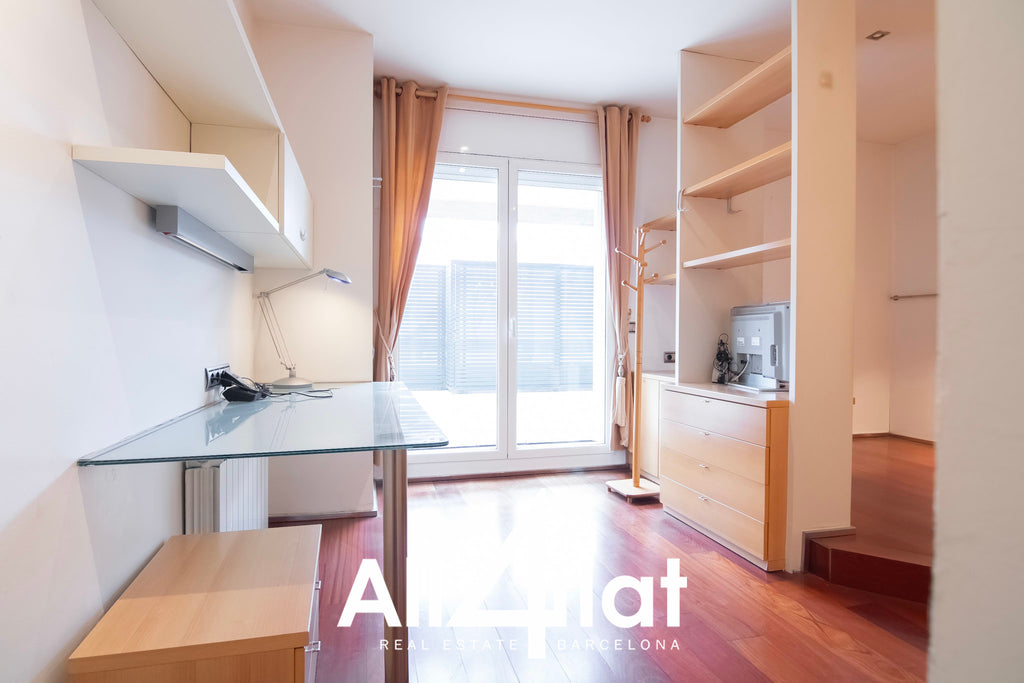 C/ Teodora Lamadrid - Ref: 003129NP