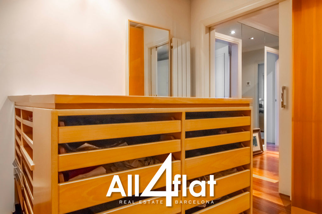 C/ Pau Claris - Réf. : 003509 