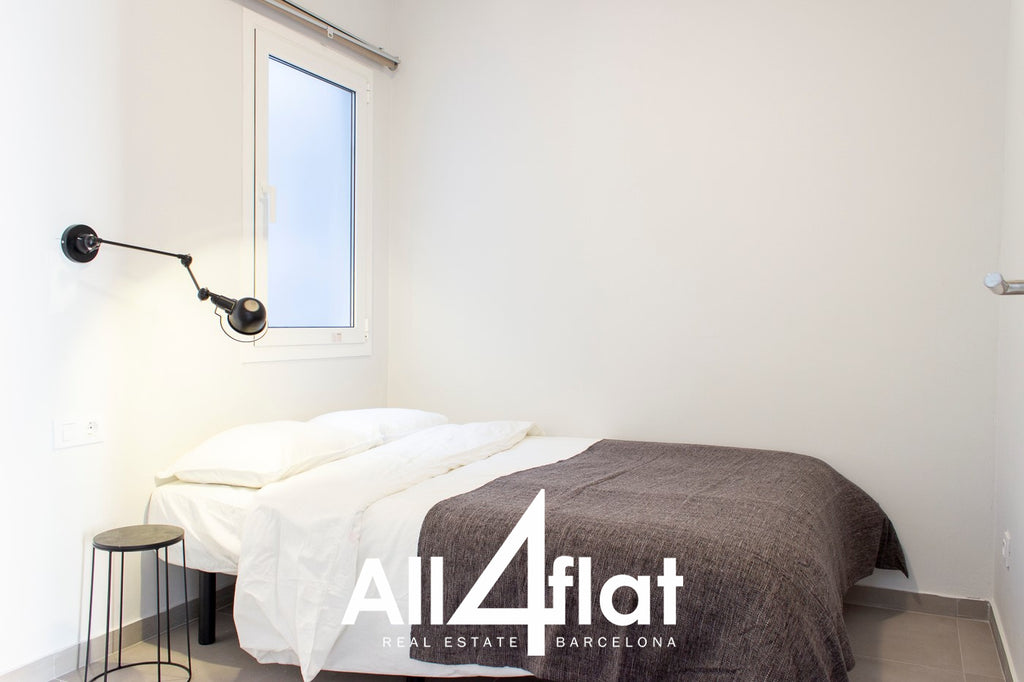 C/ Radas - Ref: 000696M