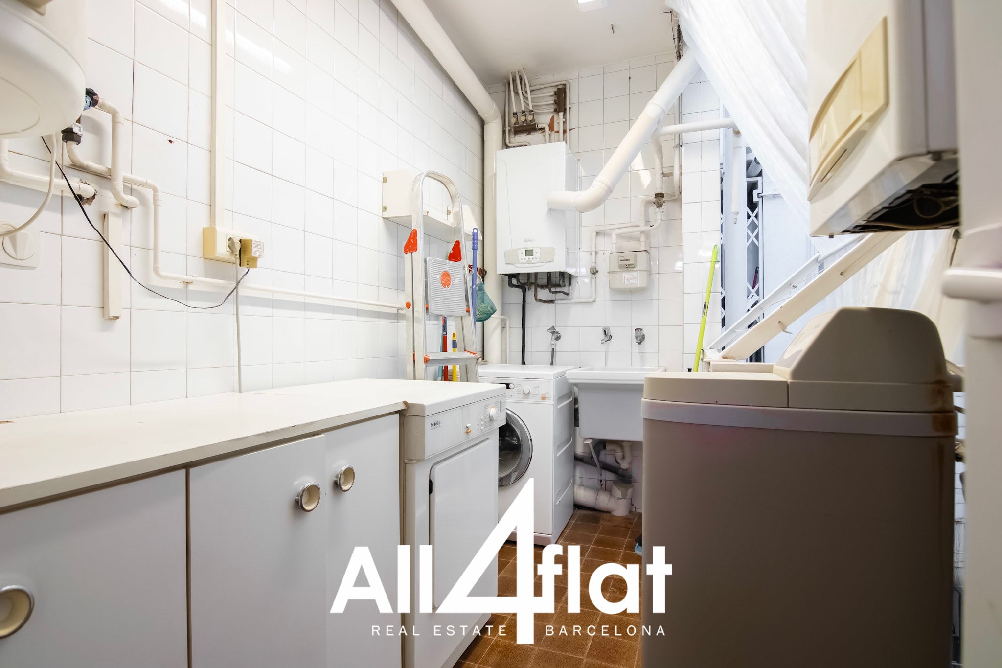 C/ Teodora Lamadrid - Ref: 003129NP