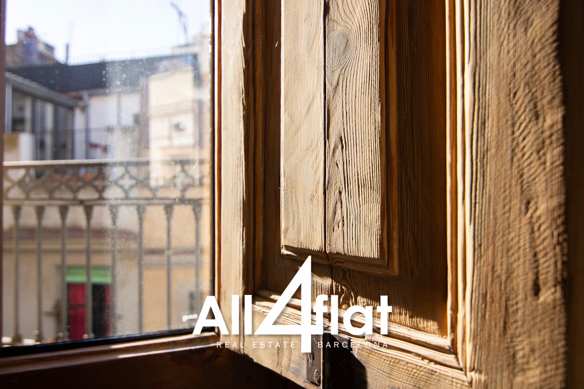 C/ avinyó - Réf. : 000308H 