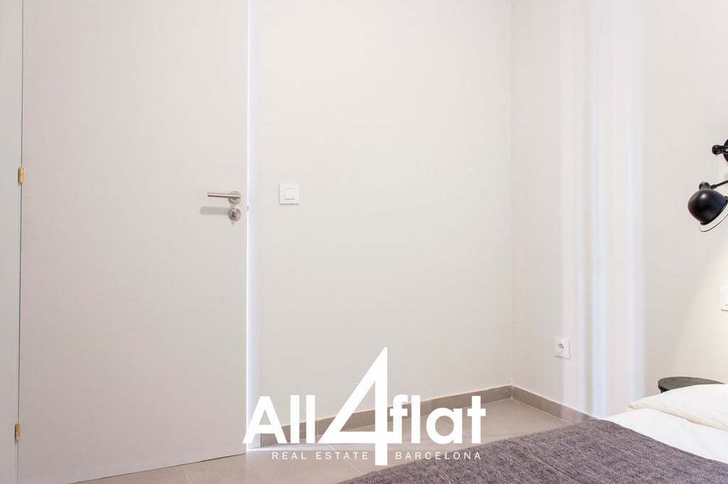 C/ Radas - Ref: 000696M