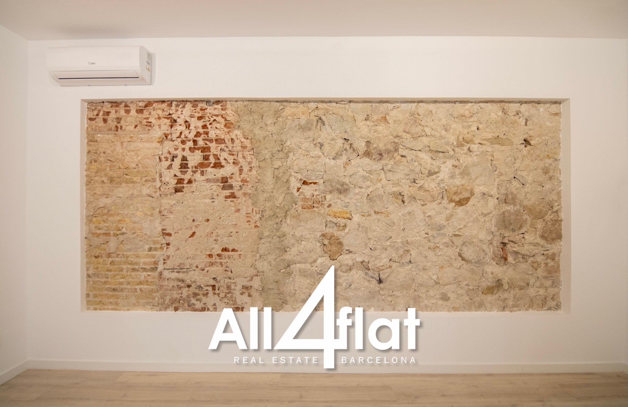 C/ Hostalfrancs - Réf. : 003600