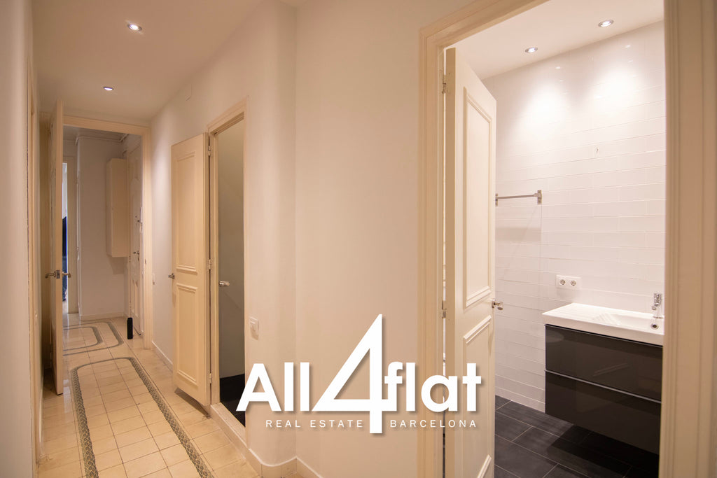 Rue Muntaner - Réf. : 003606 