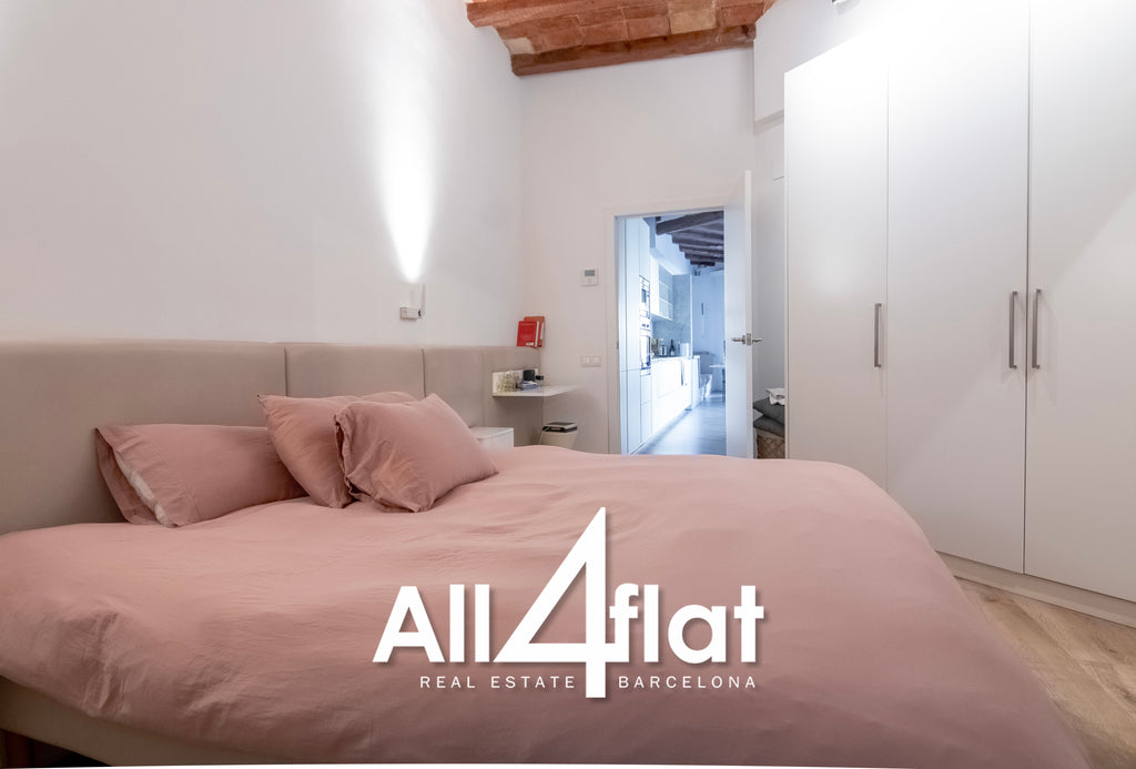 C/ Comte Urgell - Réf: 000003D 