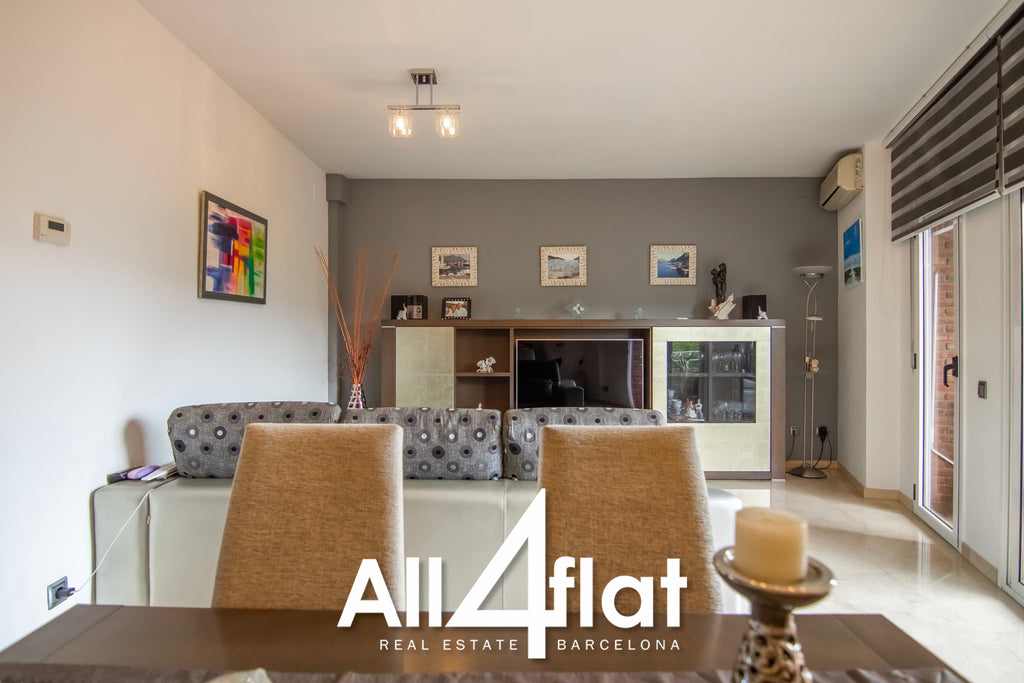 Avda Meridiana - Ref: 003555