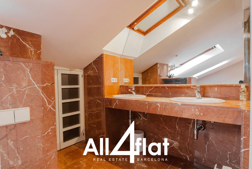 C/ Teodora Lamadrid - Ref: 003129NP