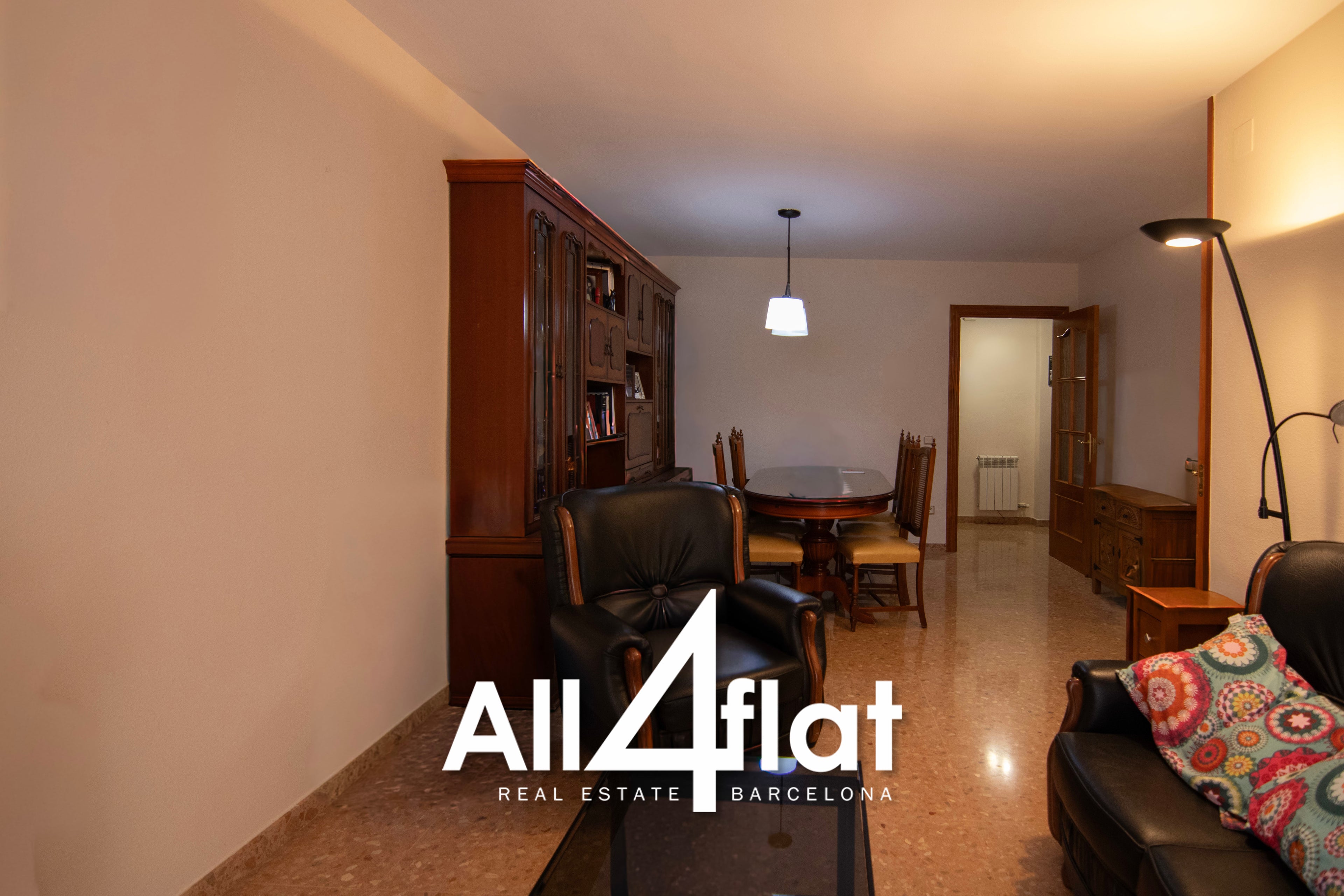 C/ Catalunya - Réf. : 003602 