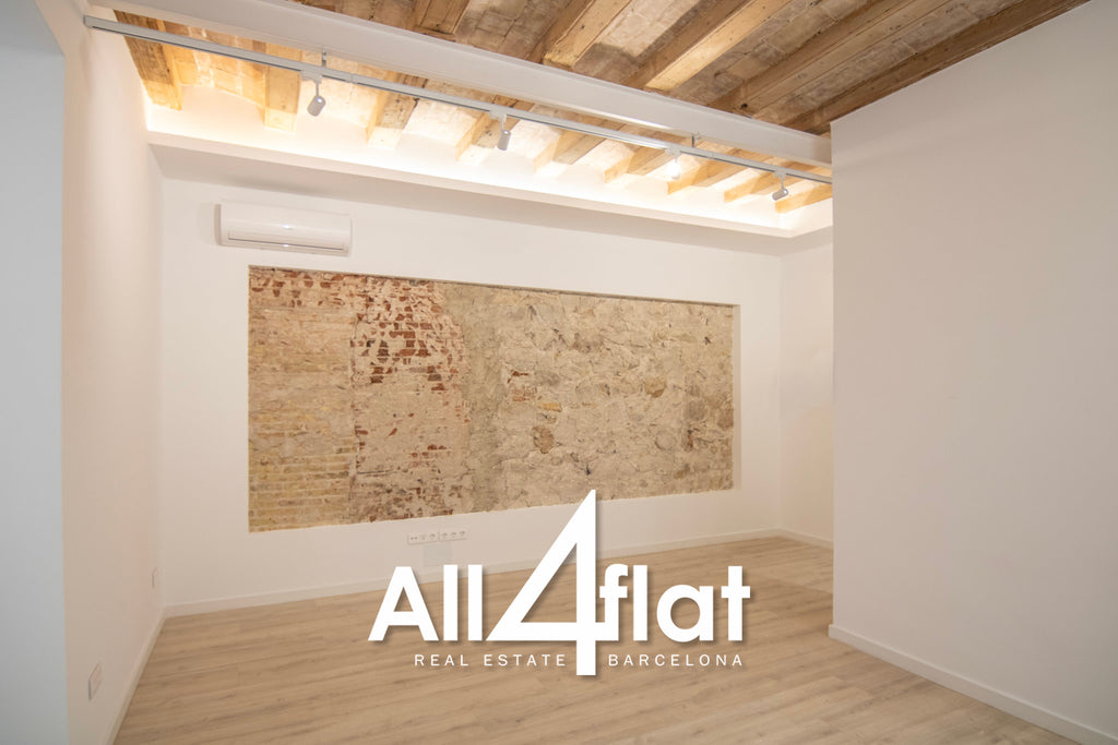 C/ Hostalfrancs - Réf. : 003600