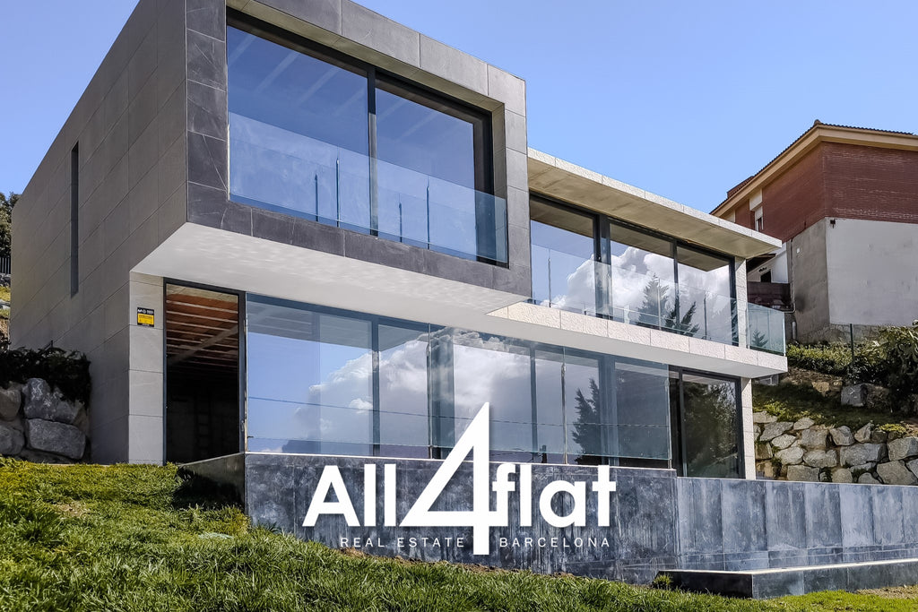 C/ Mimosa - Réf. : 003205 