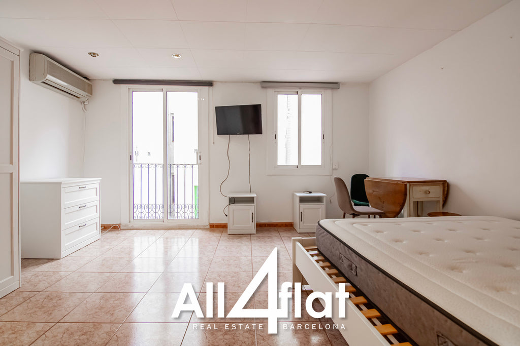 C/ Escudellers Blanch - Réf. : 000506F 