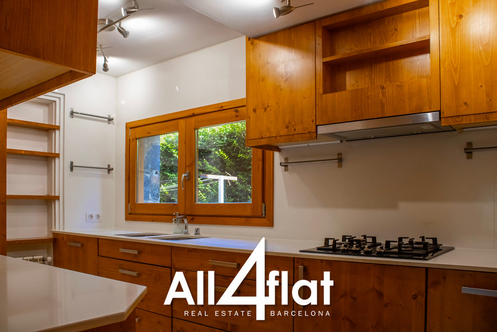 Avda Cerdanya - Ref: 003559